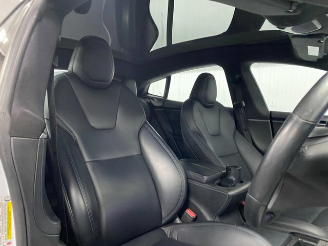 Tesla Model S Standard Range Plus 241 Bhp White #34