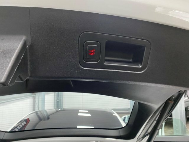 Tesla Model S Standard Range Plus 241 Bhp White #43