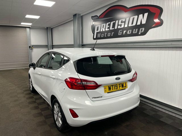 Ford Fiesta Ecoboost Zetec Euro 6 WT19FWJ White #5