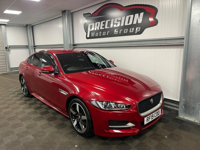Jaguar XE Gpf R-sport Euro Red