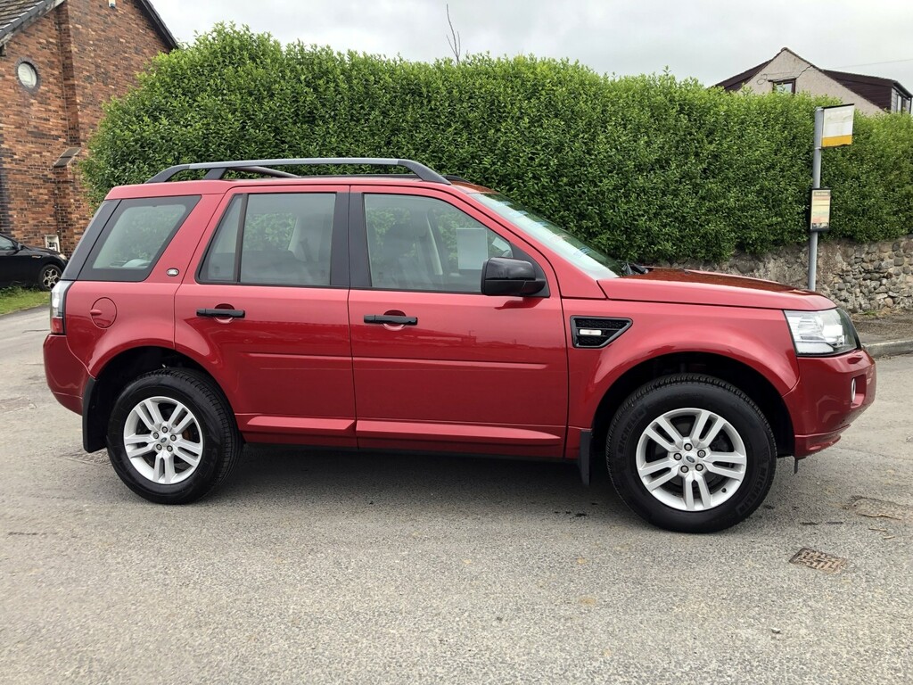 Land Rover Freelander 2 Estate 2.2 Sd4 Xs Turbo 4X4 Estat DF13DVL Red #2