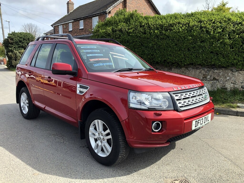 Land Rover Freelander 2 Estate 2.2 Sd4 Xs Turbo 4X4 Estat Red