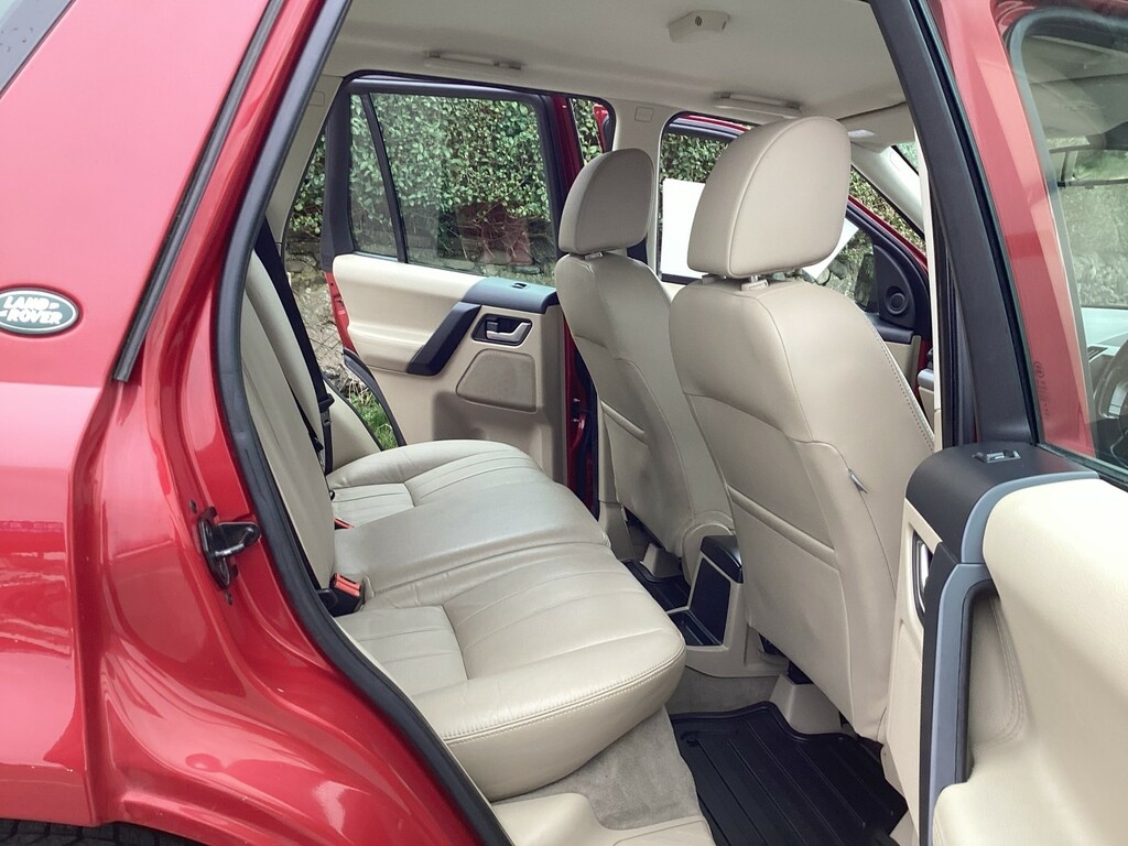 Land Rover Freelander 2 Estate 2.2 Sd4 Xs Turbo 4X4 - Ext WJ13SCZ Red #6