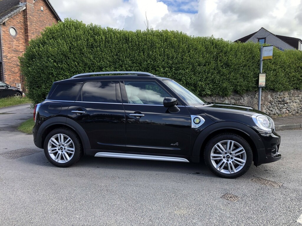Mini Countryman 1.5 Cooper S E Exclusive Plug In Black #2