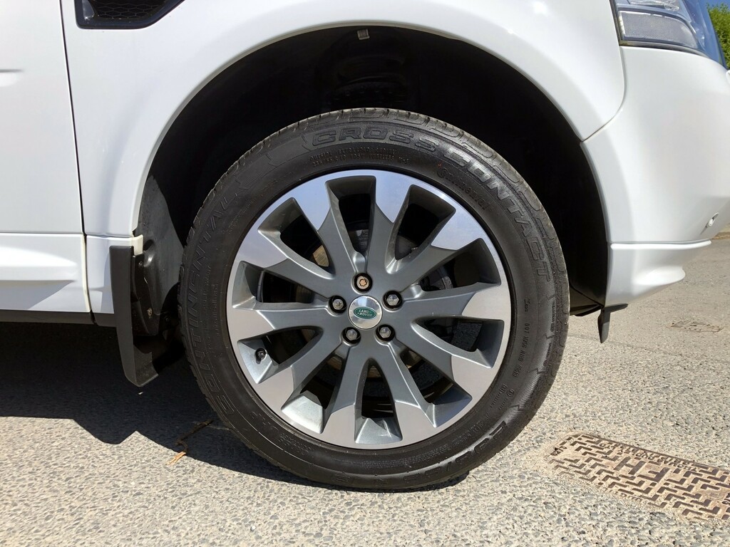 Land Rover Freelander 2 2 Red #16