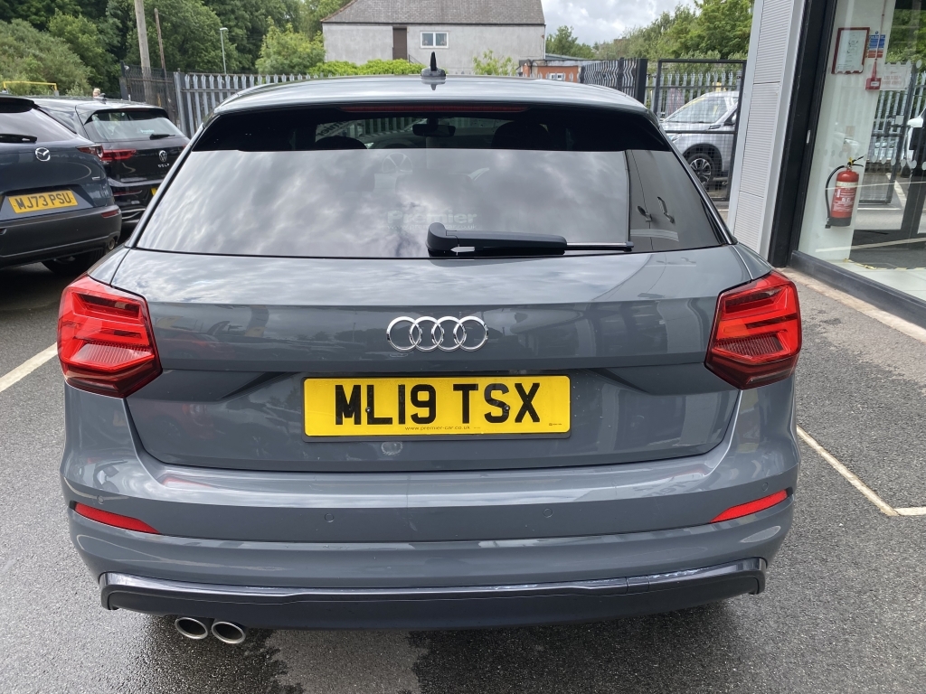 Audi Q2 1.5 Tfsi Black Edition ML19TSX Grey #5
