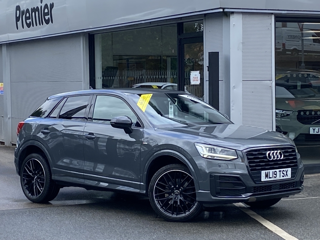 Audi Q2 1.5 Tfsi Black Edition Grey