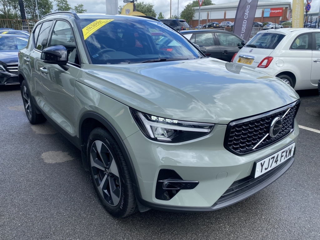 Volvo XC40 2.0 B3 Plus Green #2