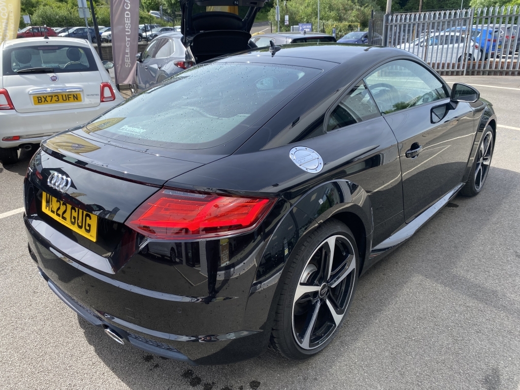 Audi TT 2.0 Tfsi Sport Edition Black #4