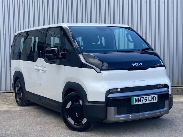 Kia PV5 Passenger Plus White