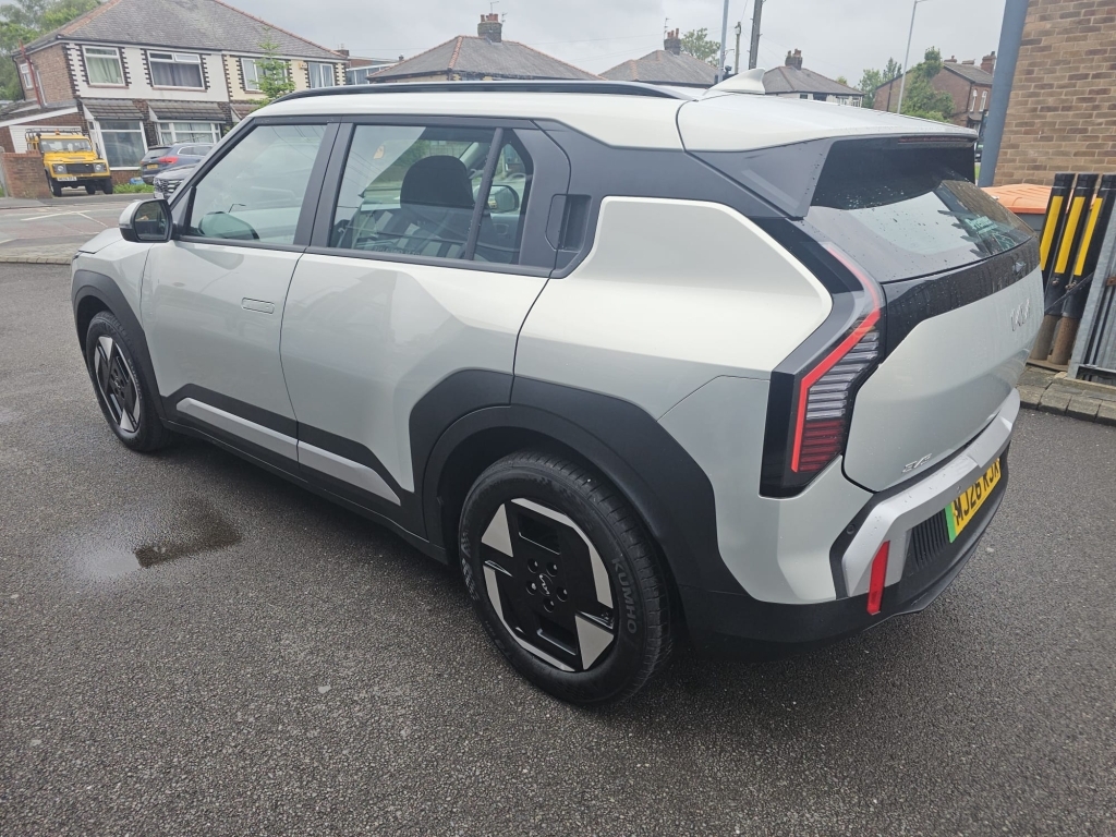 Kia EV3 Air Silver #5