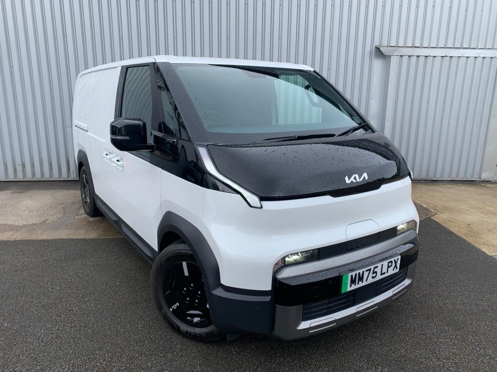 Kia PV5 Mpv White
