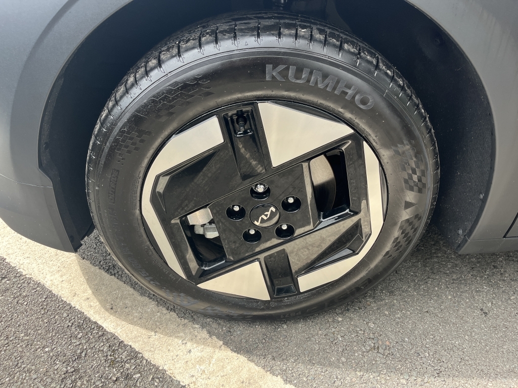 Kia EV3 81.4Kwh Gt Line S Suv White #21
