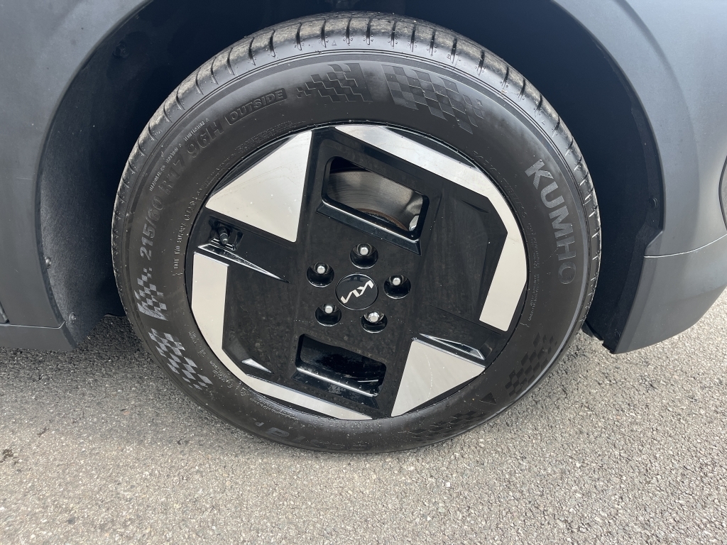Kia EV3 81.4Kwh Gt Line S Suv White #17