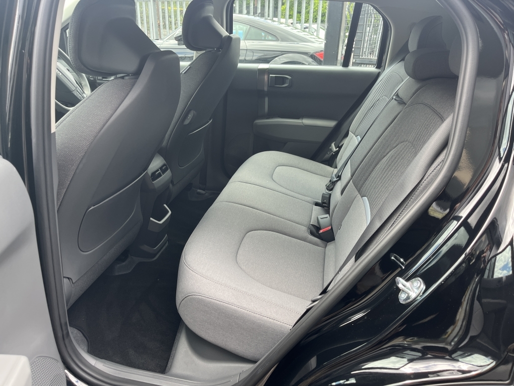 Kia EV3 Air Black #6