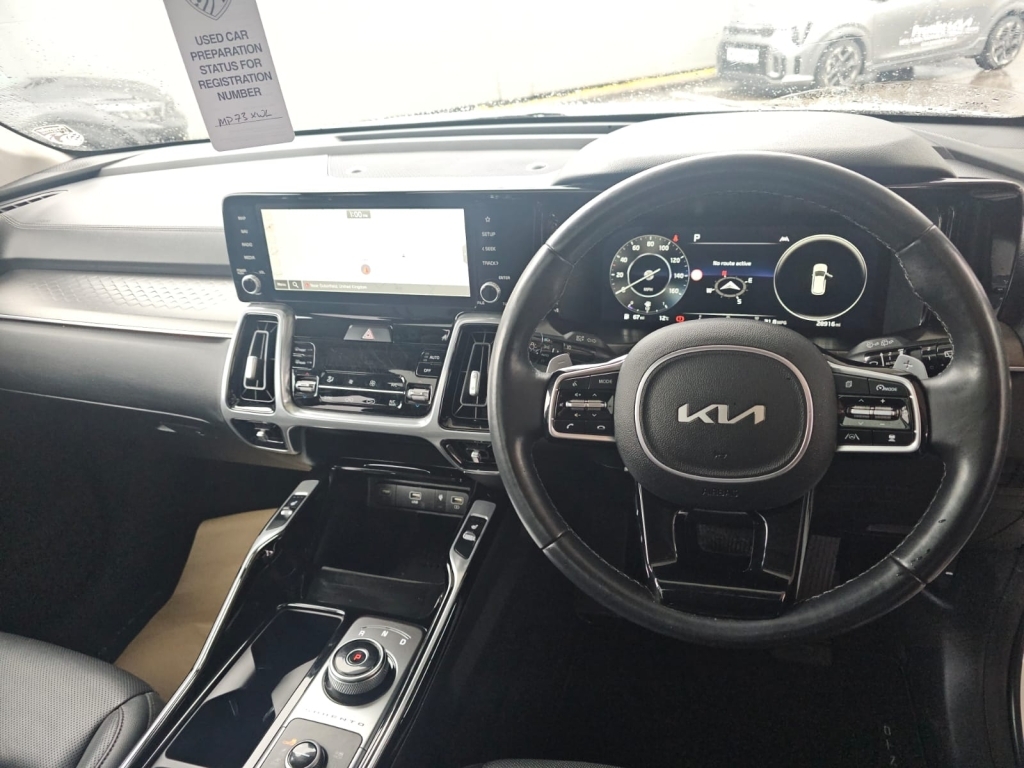 Kia Sorento Edition White #22