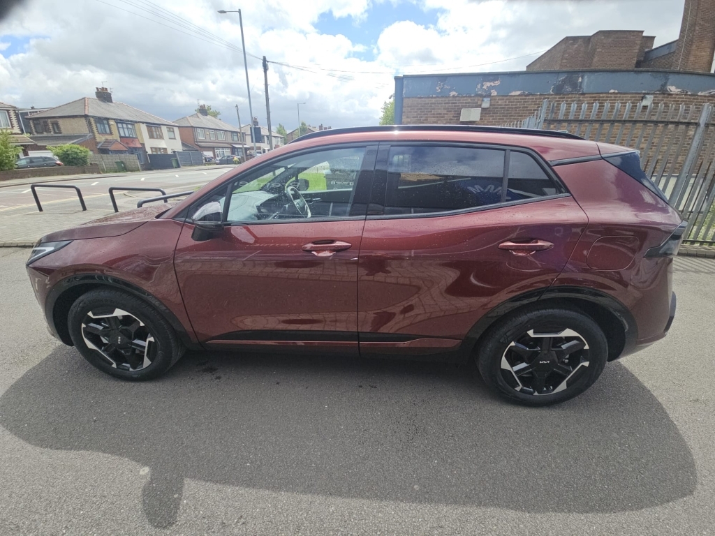 Kia Sportage 1.6 Gt-line MJ75YTK Red #5