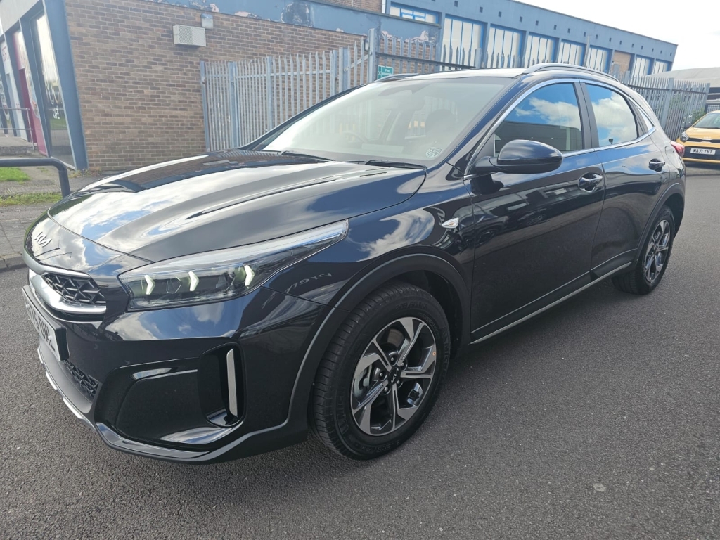 Kia Xceed 1.5 Xceed 2 MV75OML Black #3
