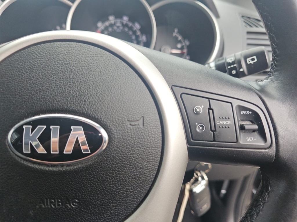 Kia Venga Mpv 1.6 3 Euro 6 201968 Silver #24