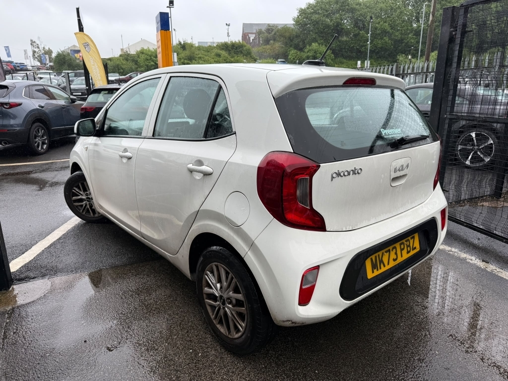 Kia Picanto 1.0 2 MK73PBZ White #2