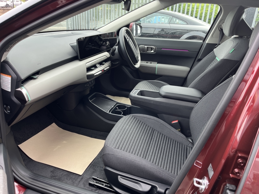 Kia EV4 Hatchback Red #4