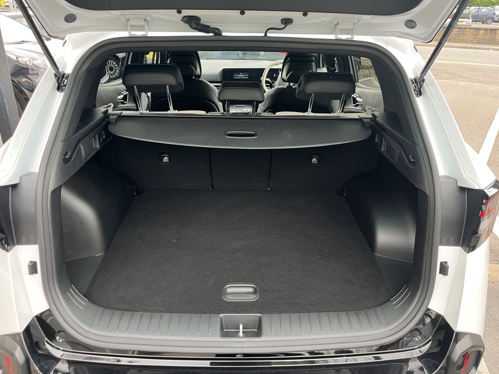 Kia Sportage 1.6 Gt-line MD75CVP White #4