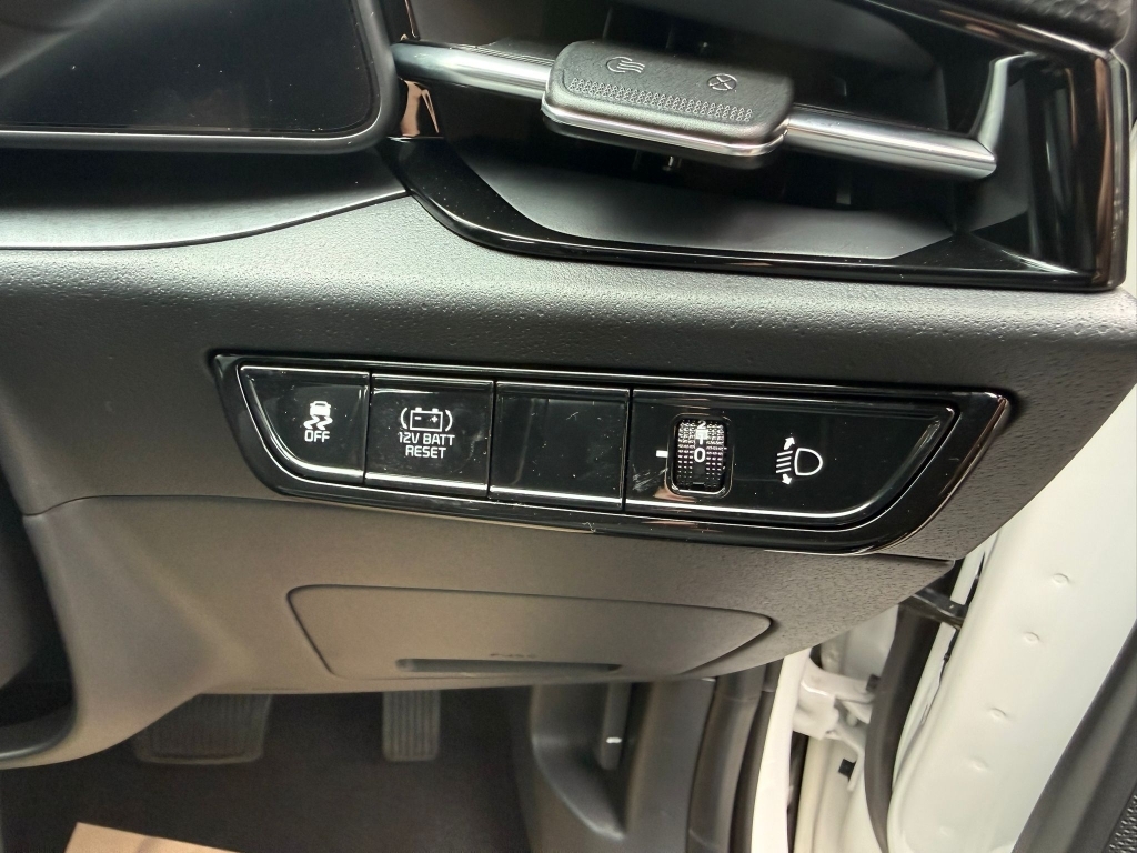 Kia Niro 1.6H Gdi Evolve Dct Euro 6 Ss White #22