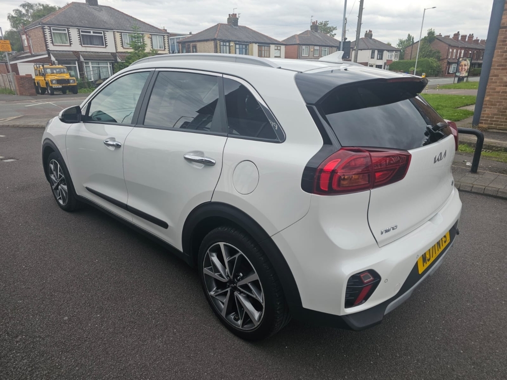 Kia Niro 1.6 3 White #4