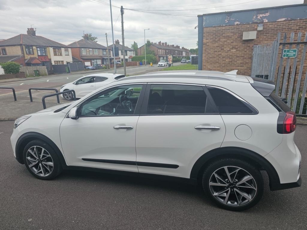 Kia Niro 1.6 3 White #5
