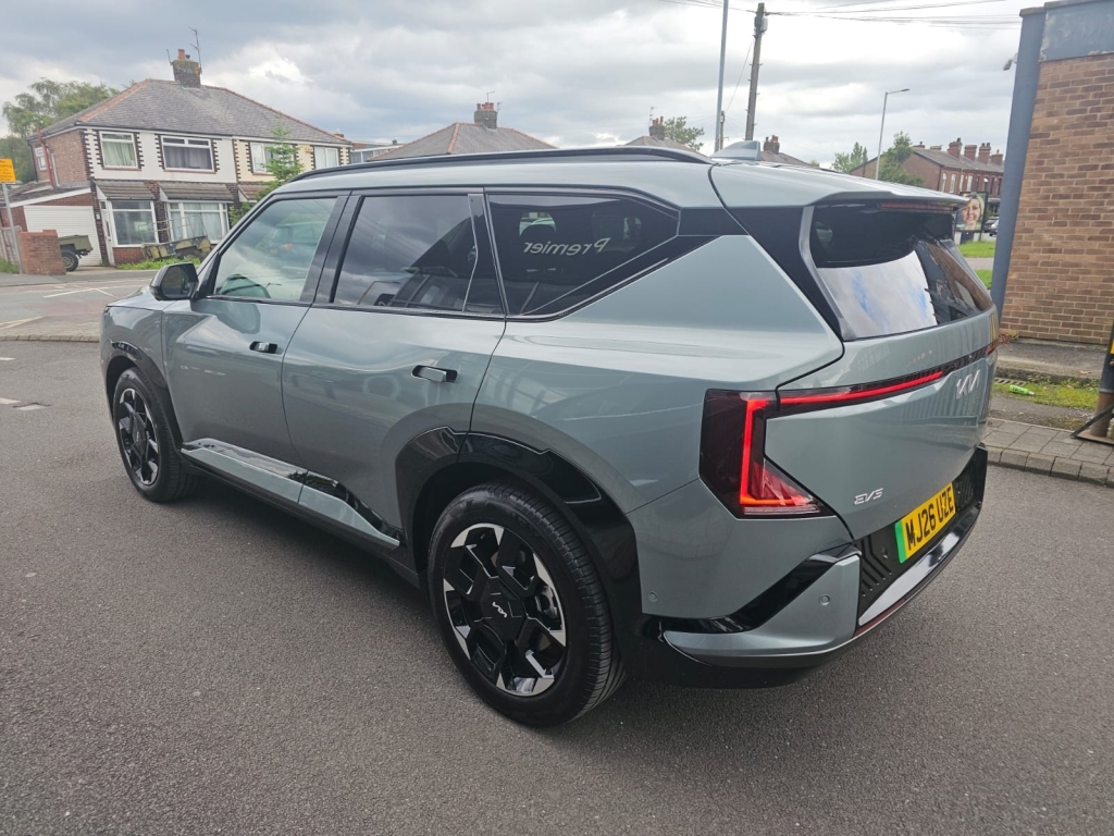 Kia Gt-line S MJ26UZE Green #6