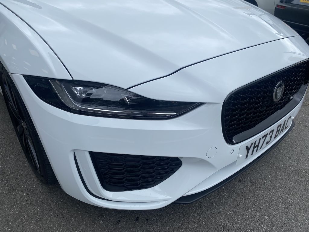 Jaguar XE 2.0 D200 Mhev R-dynamic Se Black Euro 6 Ss Black #10