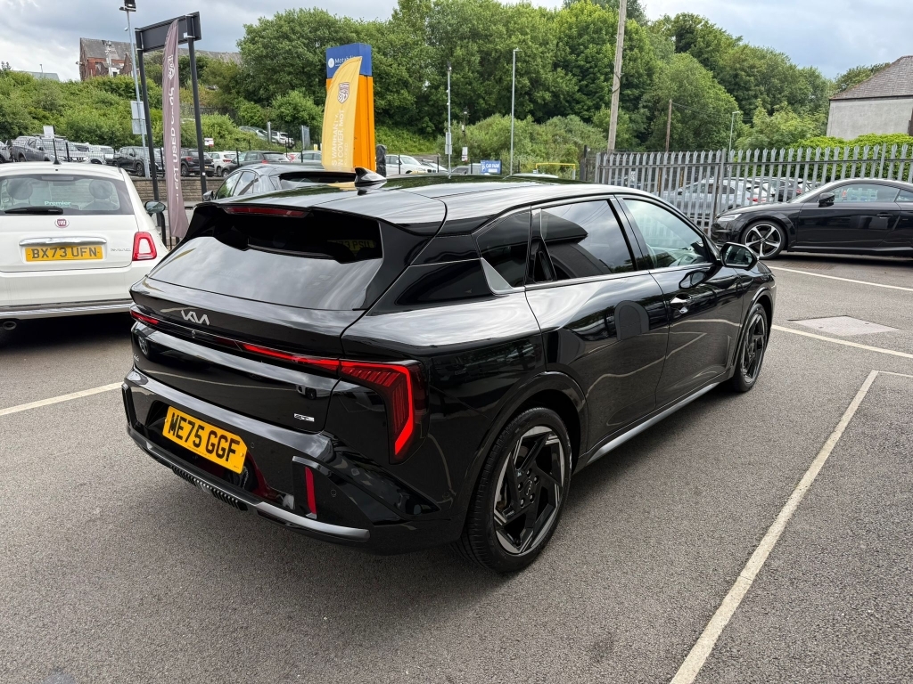 Kia  81.4Kwh Gt-line Black #8