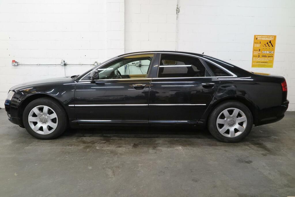 Audi A8 3.0 Tdi Quattro Se Tip Black #4
