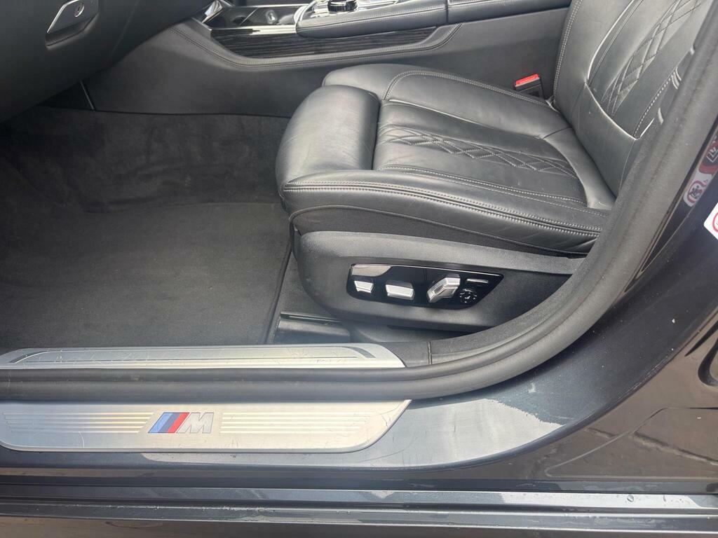 BMW 7 Series 3.0 730D M Sport Saloon 2017 Black #39