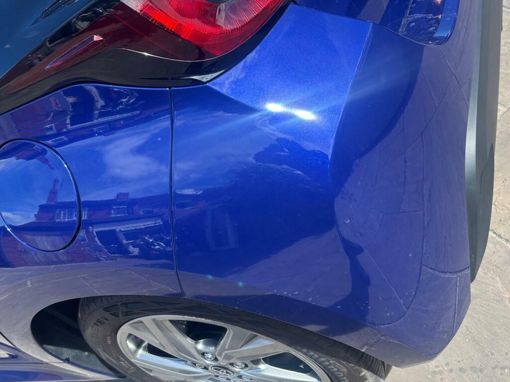 Toyota Yaris Icon Black #28