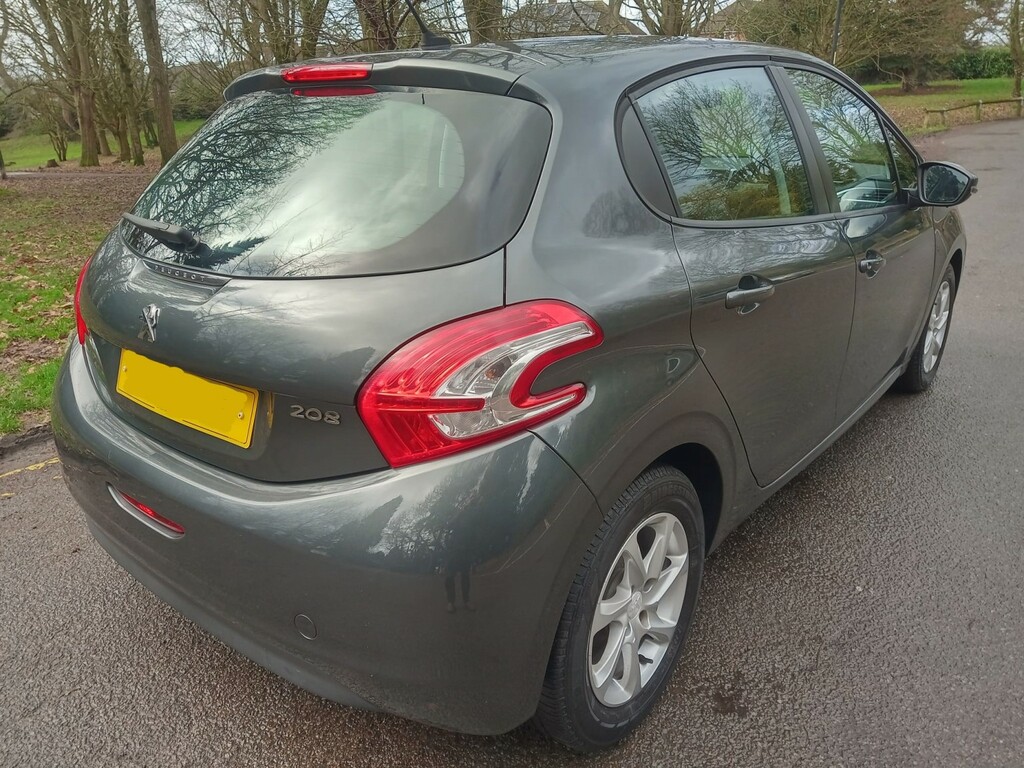 Peugeot 208 1.2 Puretech Active Grey #6