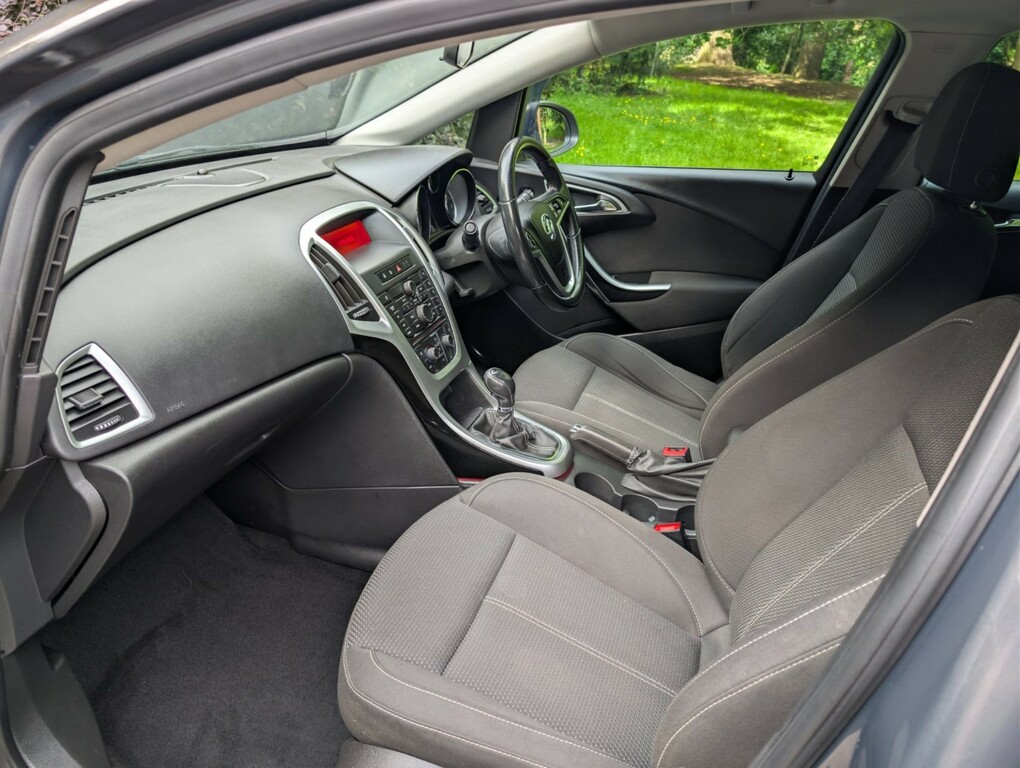 Vauxhall Astra 1.6 16V Se Brown #12