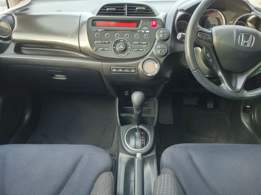 Honda Jazz 1.4 I-vtec Es Plus Cvt Blue #10