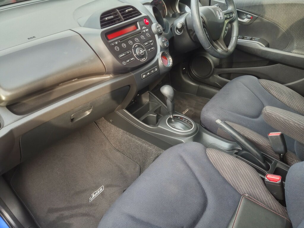 Honda Jazz 1.4 I-vtec Es Plus Cvt Blue #11