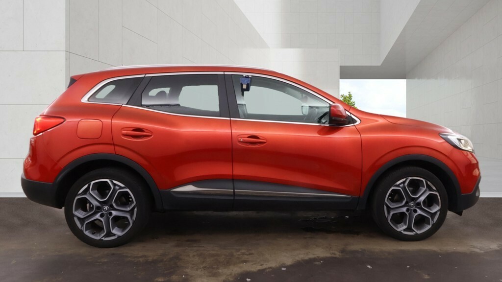 Renault Kadjar Suv 1.5 Signature Nav Dci 110 2016 Red #7