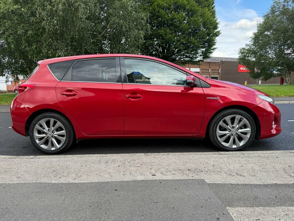 Toyota Auris 1.8 Vvt-h Excel Hatchback Hybrid Cvt Eu FP13OFG Red #5