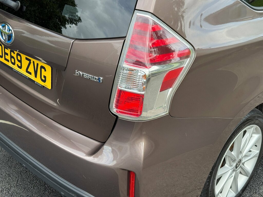 Toyota Prius+ 1.8 Vvti Excel Tss Cvt Silver #60