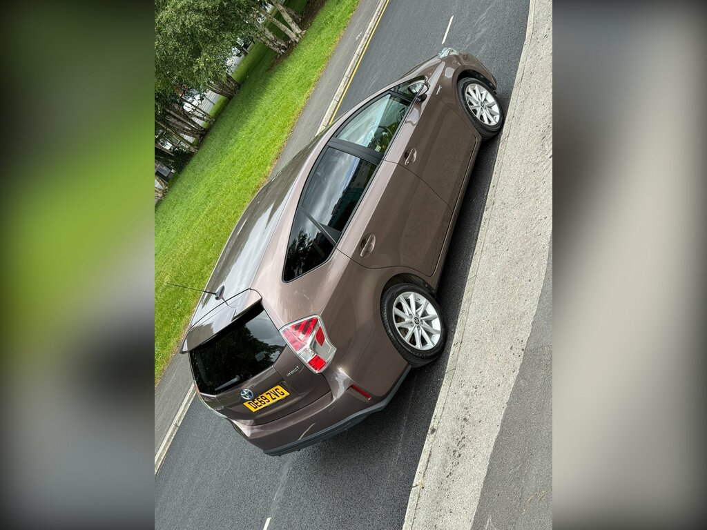 Toyota Prius+ 1.8 Vvti Excel Tss Cvt Silver #62