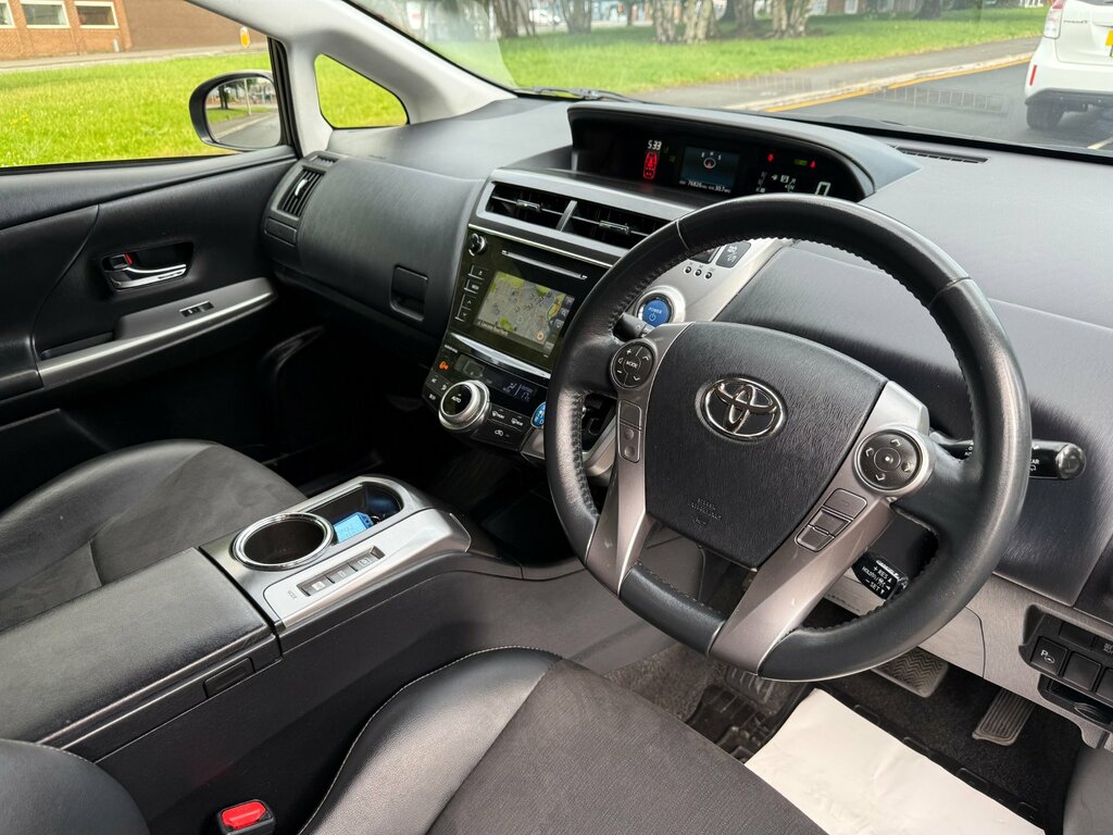 Toyota Prius+ 1.8 Vvti Excel Tss Cvt Silver #10