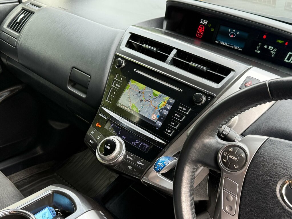 Toyota Prius+ 1.8 Vvti Excel Tss Cvt Silver #31