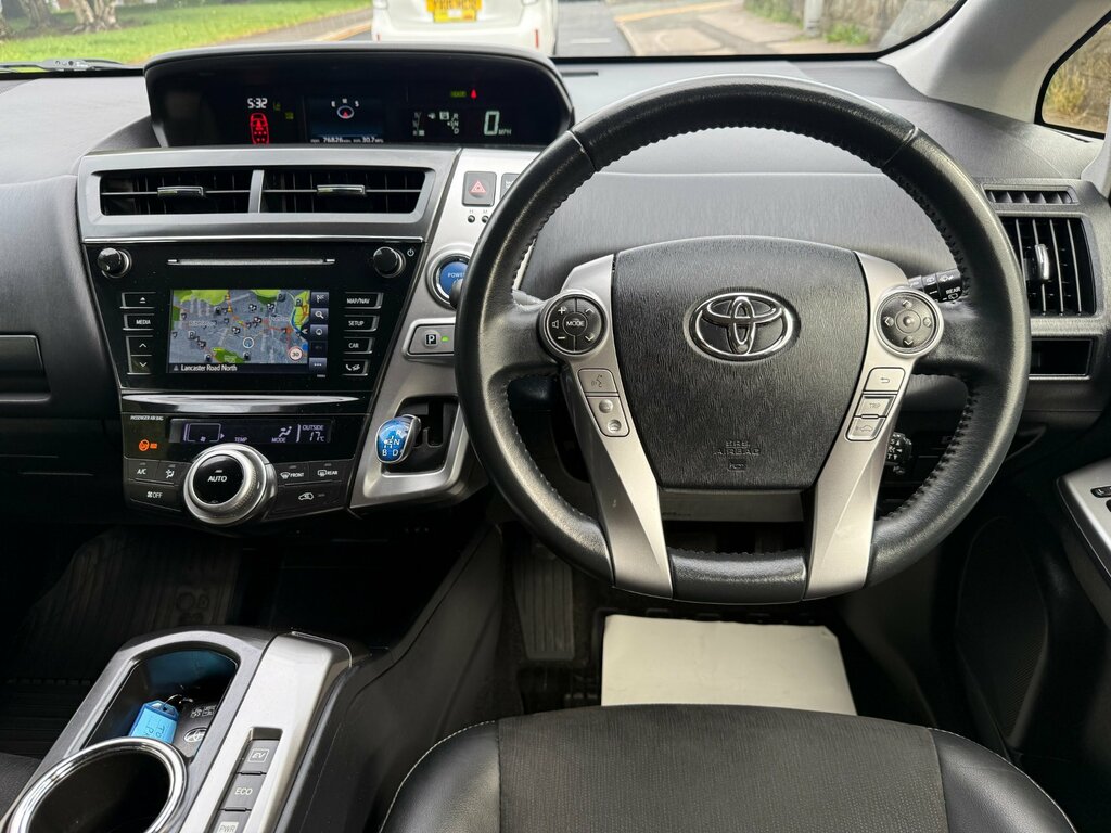 Toyota Prius+ 1.8 Vvti Excel Tss Cvt Silver #9