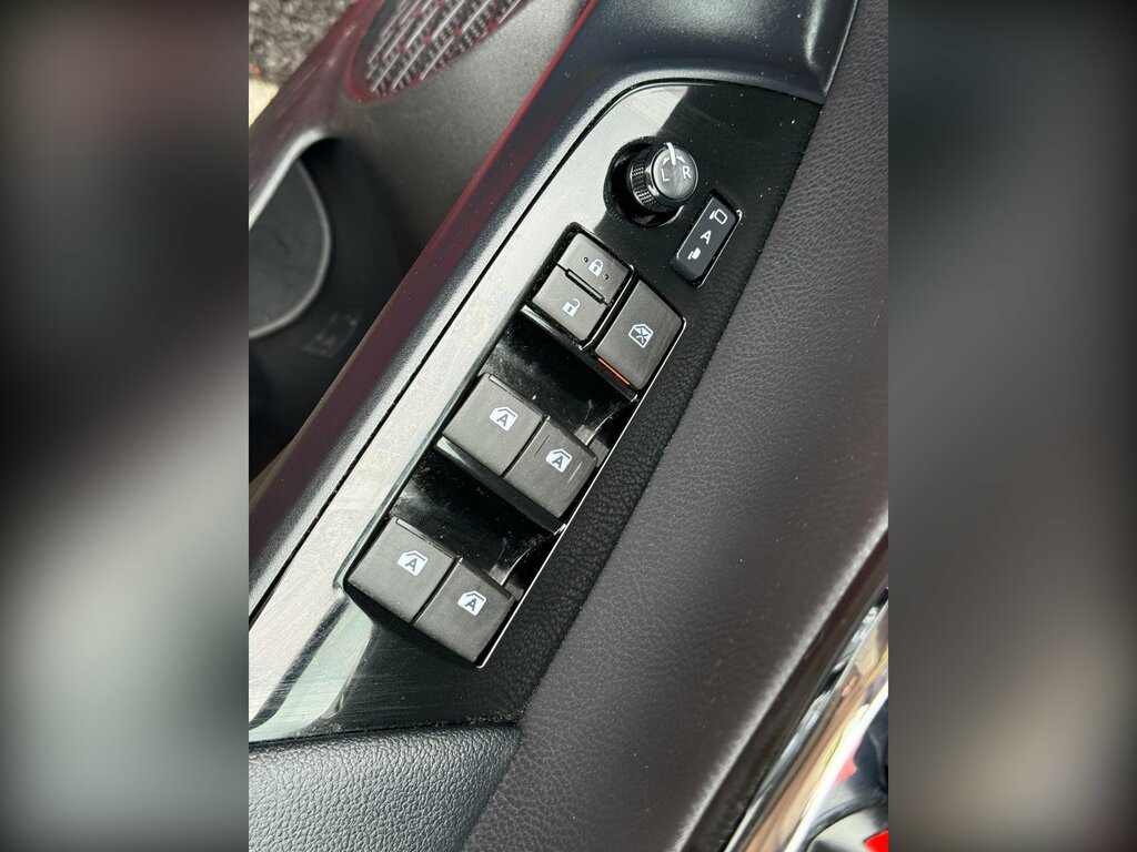 Toyota Prius 1.8 Excel Hybrid Hatchback Red #54