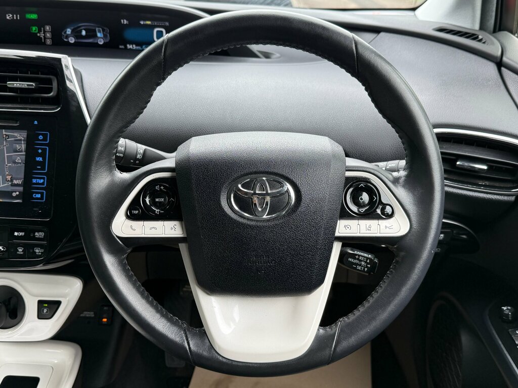 Toyota Prius 1.8 Excel Hybrid Hatchback Red #13