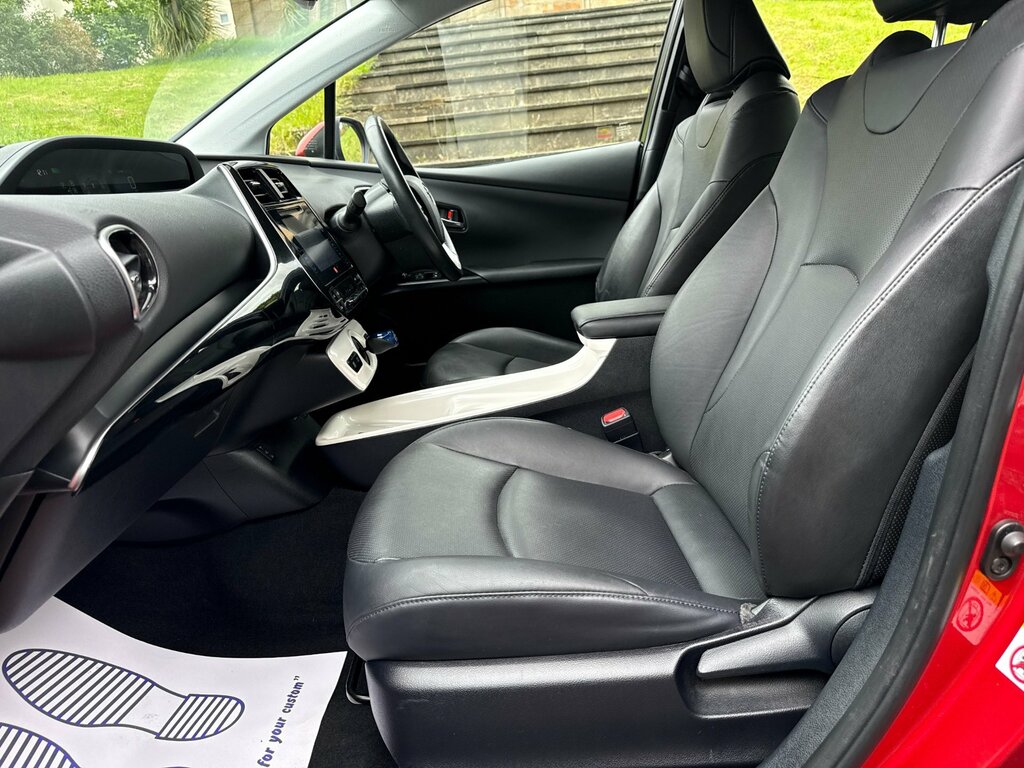 Toyota Prius 1.8 Excel Hybrid Hatchback Red #33
