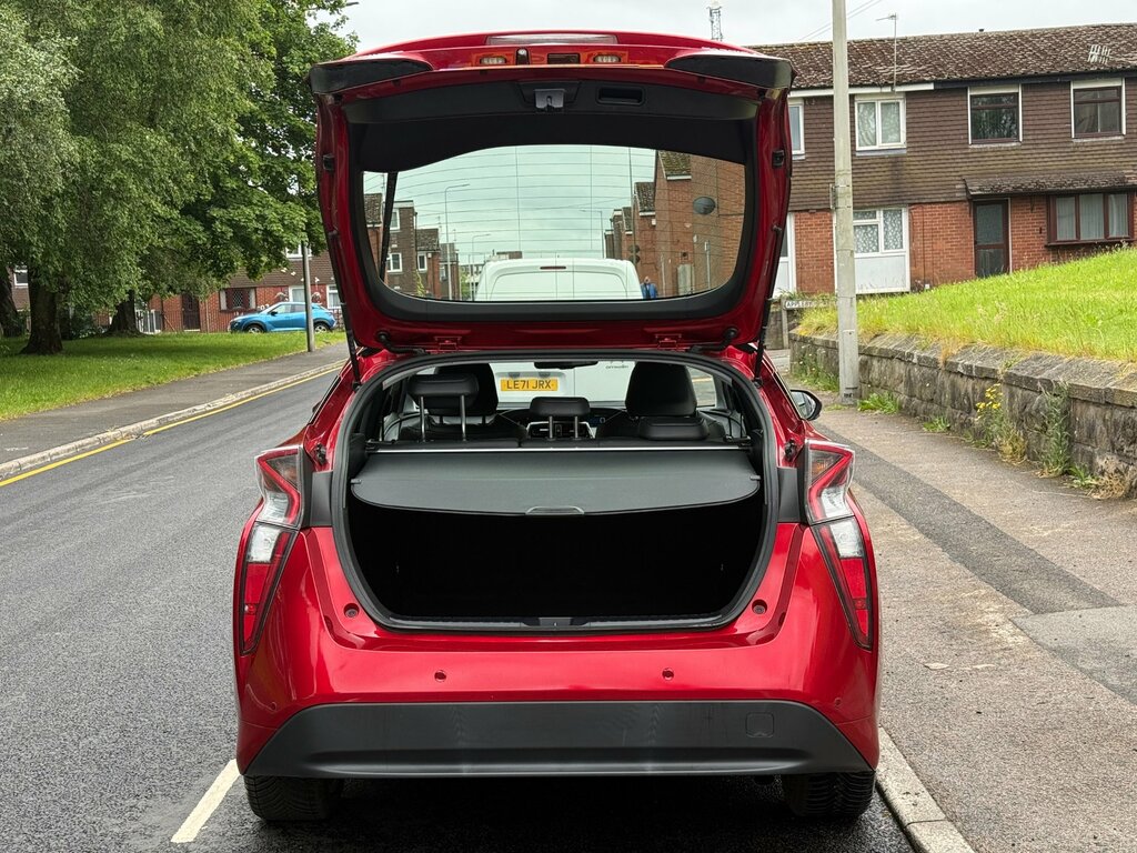 Toyota Prius 1.8 Excel Hybrid Hatchback Red #56